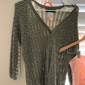 Mixed color, light office sweater. Matches all